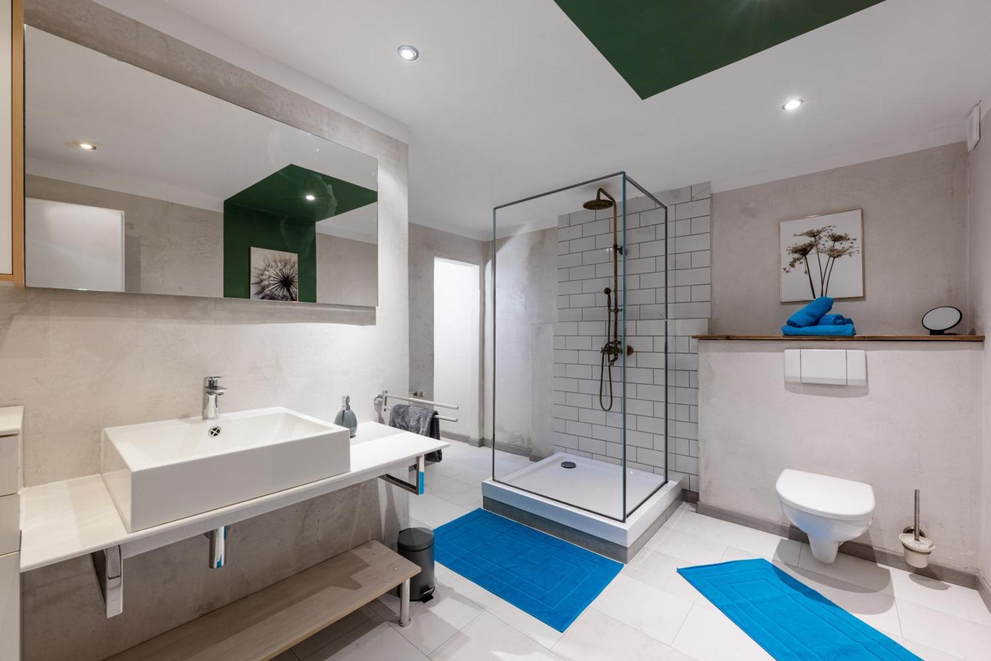 Exklusive Und Grosszuegige Wohnung 140 Qm In Magdeburg Top-Lage Mit Kicker Fuer Bis Zu 8 Personen エクステリア 写真