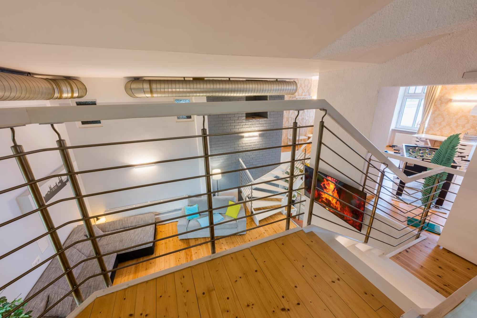 Exklusive Und Grosszuegige Wohnung 140 Qm In Magdeburg Top-Lage Mit Kicker Fuer Bis Zu 8 Personen エクステリア 写真